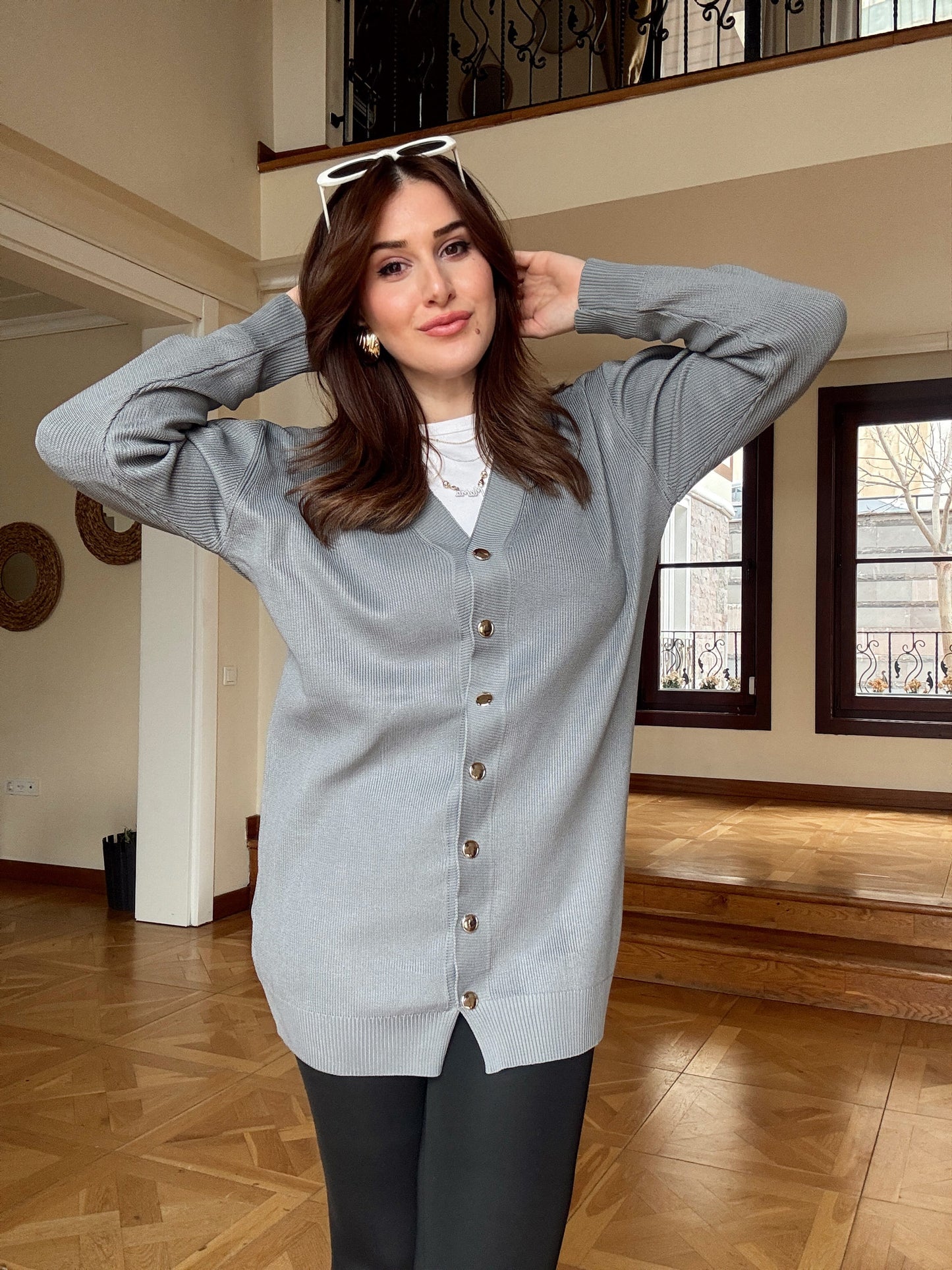 Düğmeli Hırka  Gri