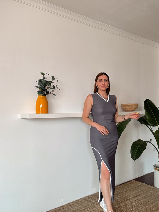 V yaka Yırtmaçlı elbise Gri