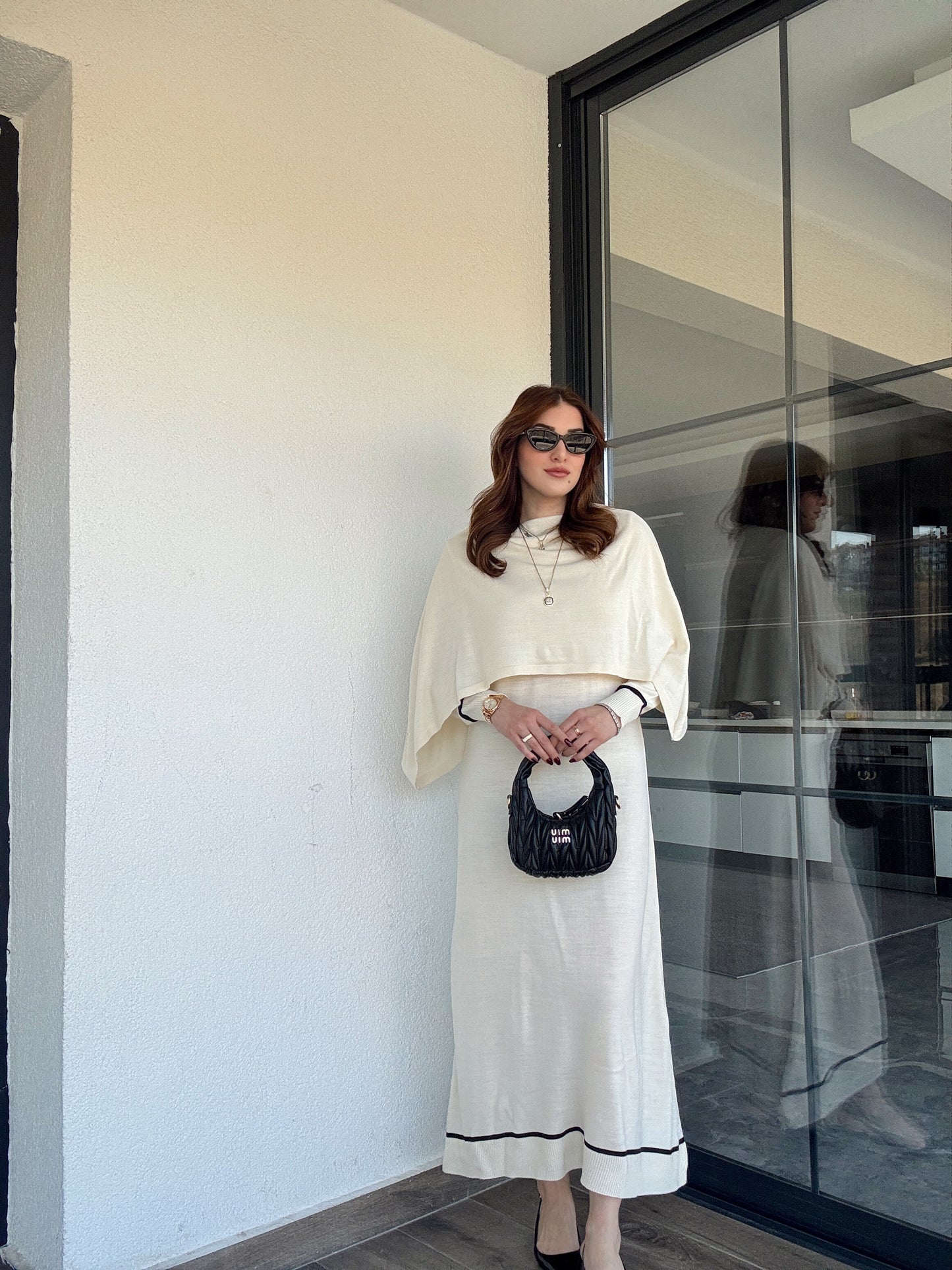 Çizgili pelerinli elbise-LATTE