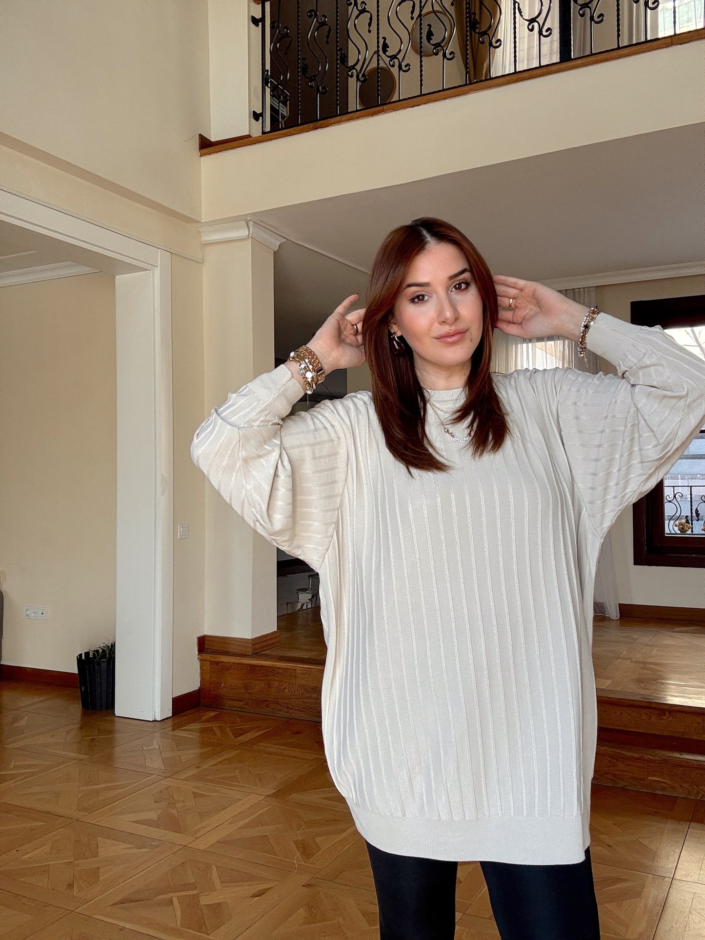 Şerit detaylı oversize kazak-BEJ