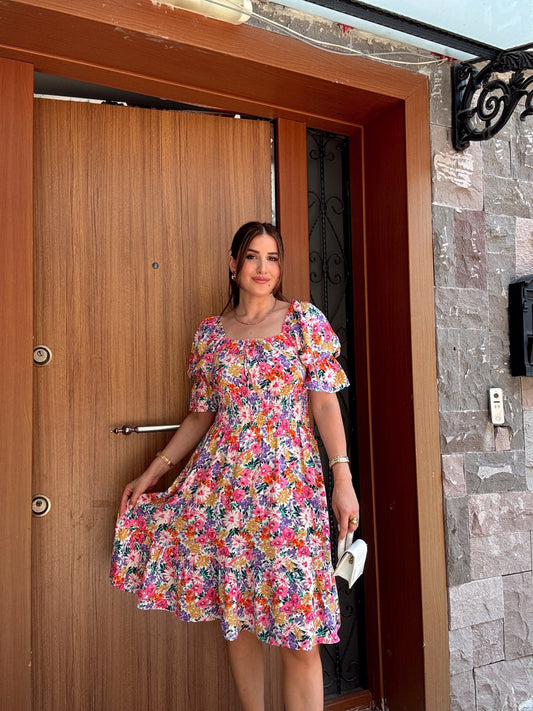 Madonna yaka gipeli elbise -PEMBE