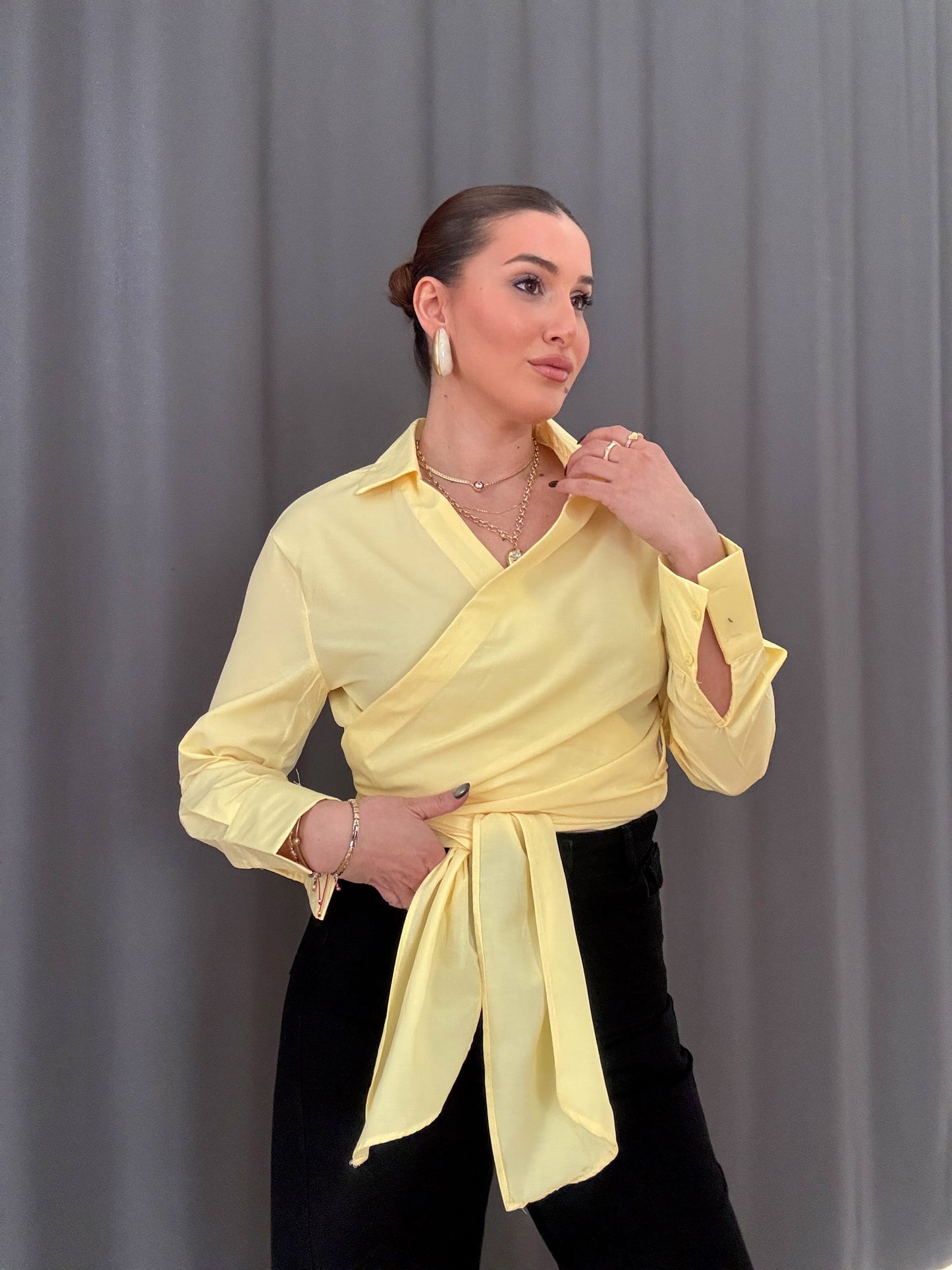 Poplin bağlamalı gömlek Sarı