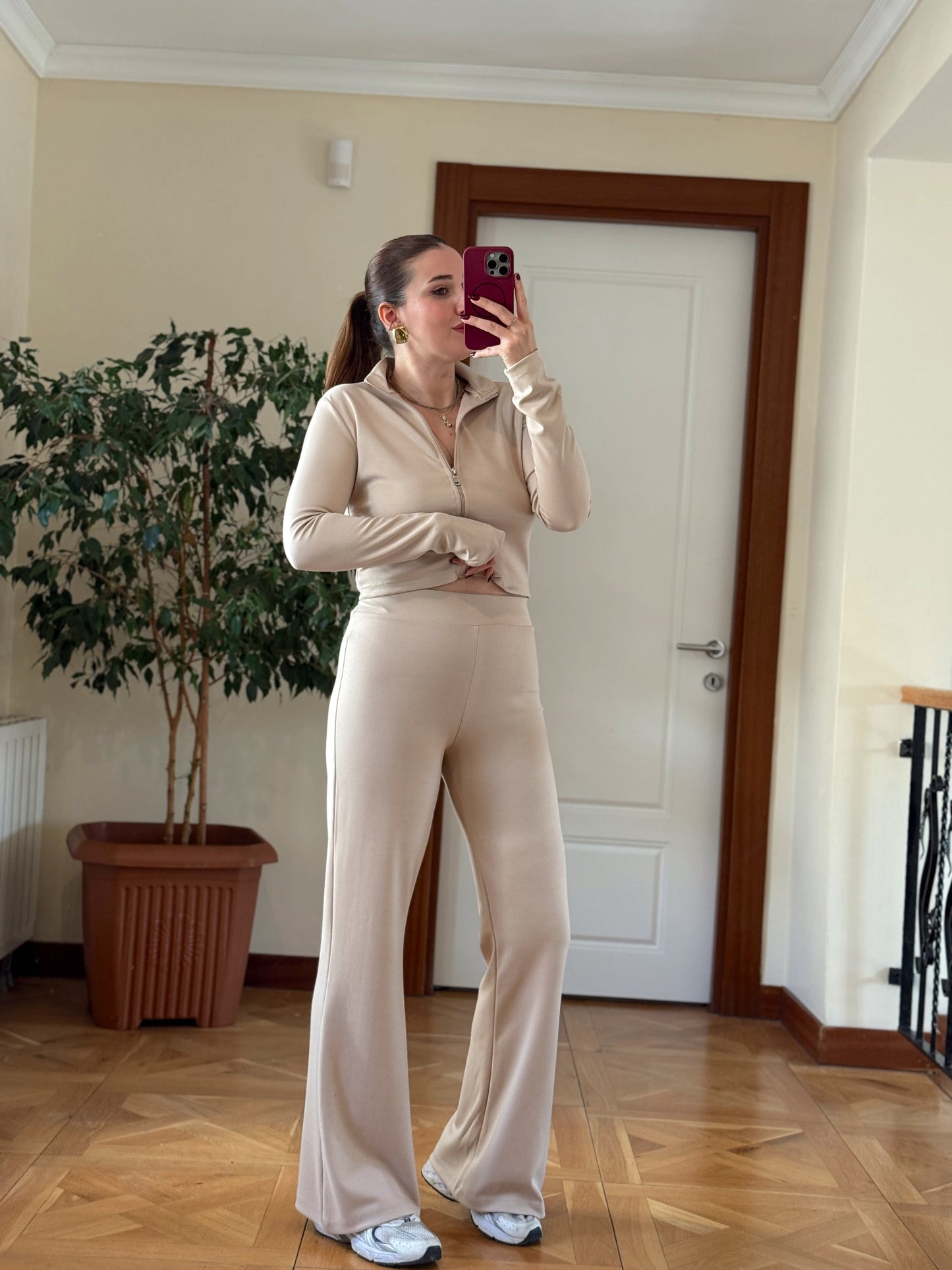 Modal Tam boy Fermuarlı Takım Bej