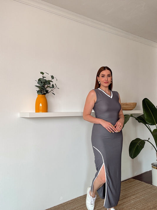 V yaka Yırtmaçlı elbise Gri