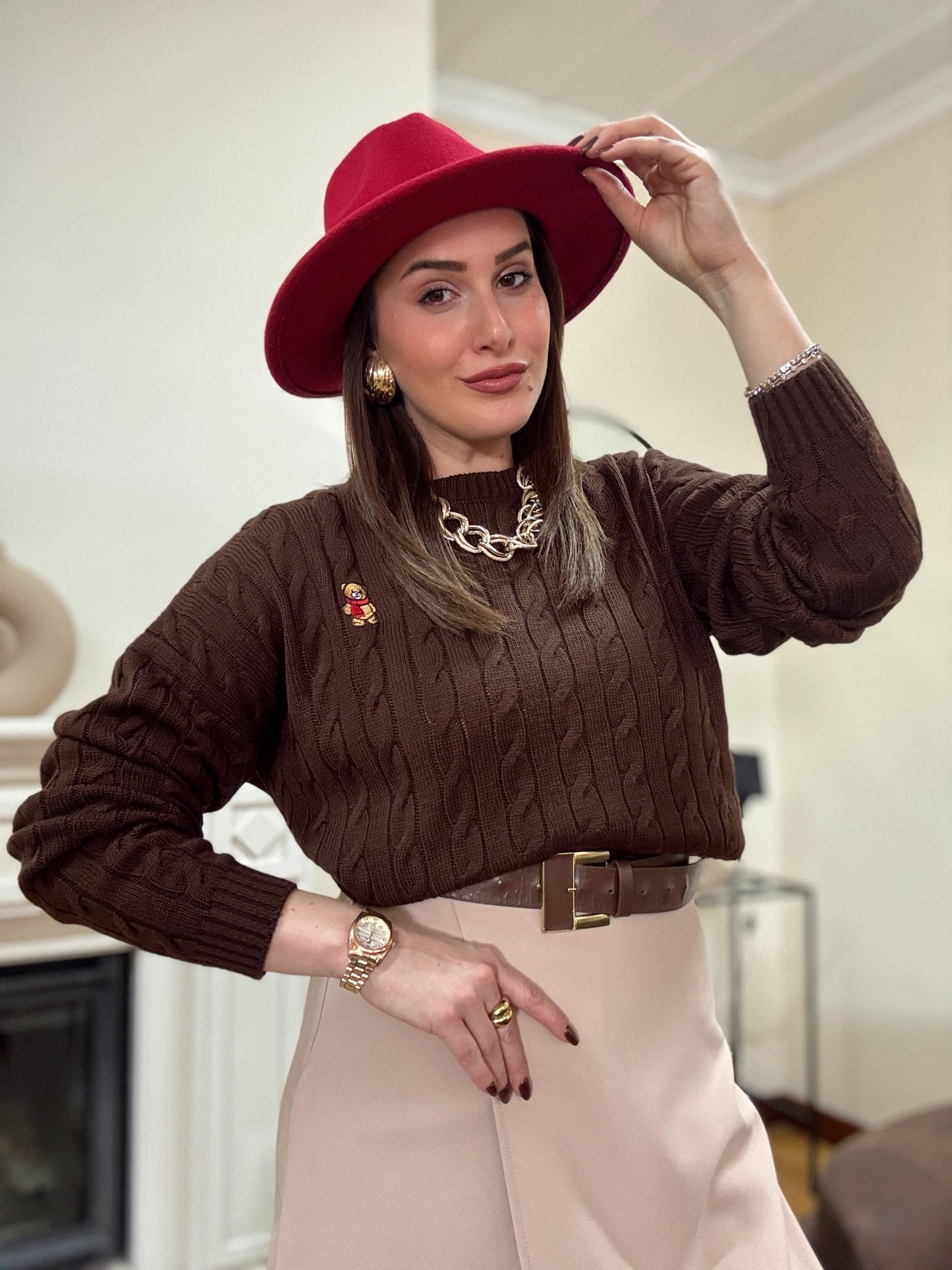 Saç örgü küçük ayıcık işlemeli kazak-KAHVERENGİ