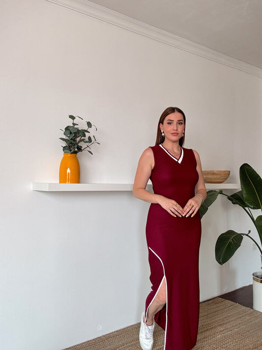 V yaka Yırtmaçlı elbise Bordo