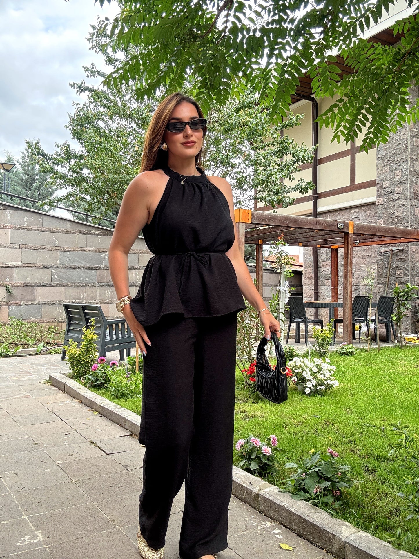 Boyun detaylı keten takım Siyah