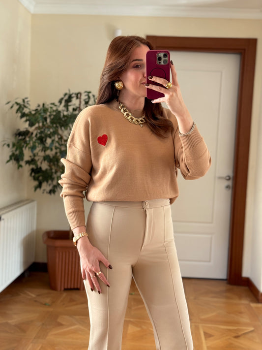 Kalp Aplikeli Crop Kazak - CAMEL