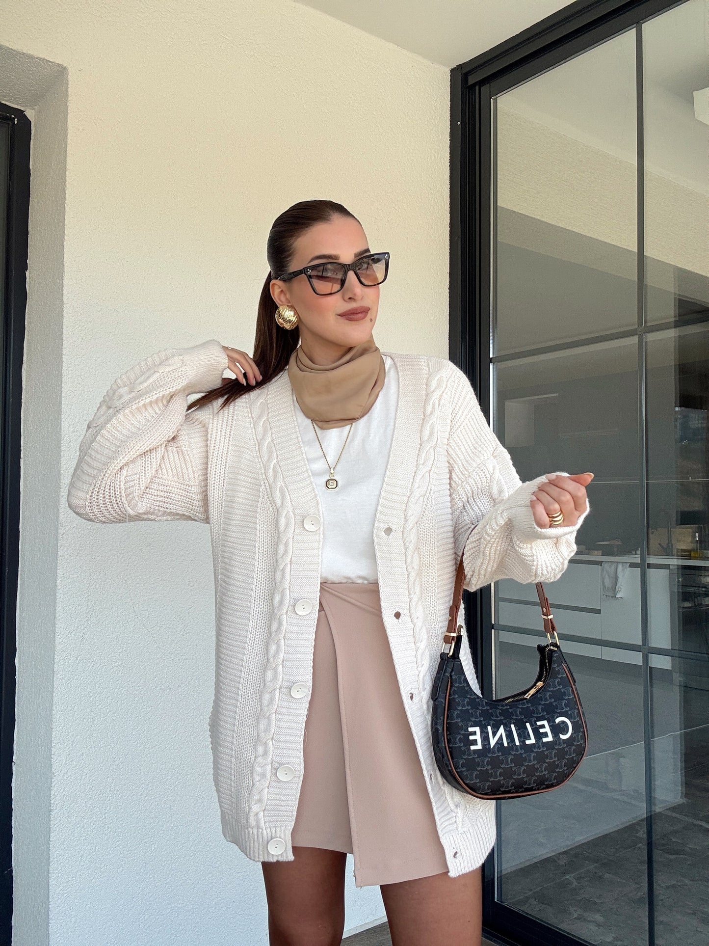 5 Düğmeli Saç Örgü Biyeli Hırka LATTE