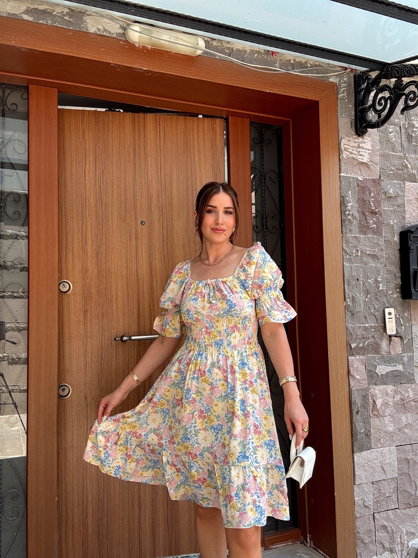 Madonna yaka gipeli elbise -SARI