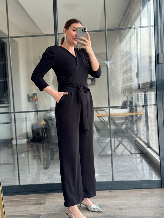 Kolu Pileli Kruvaze Yaka Tulum - SİYAH