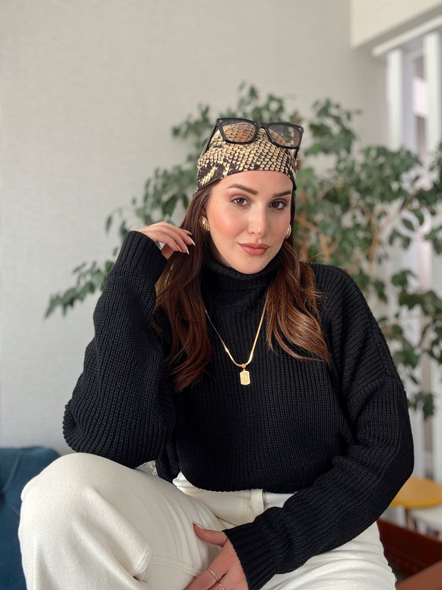 Balıkçı Yaka Selanik Örgü Kazak SİYAH