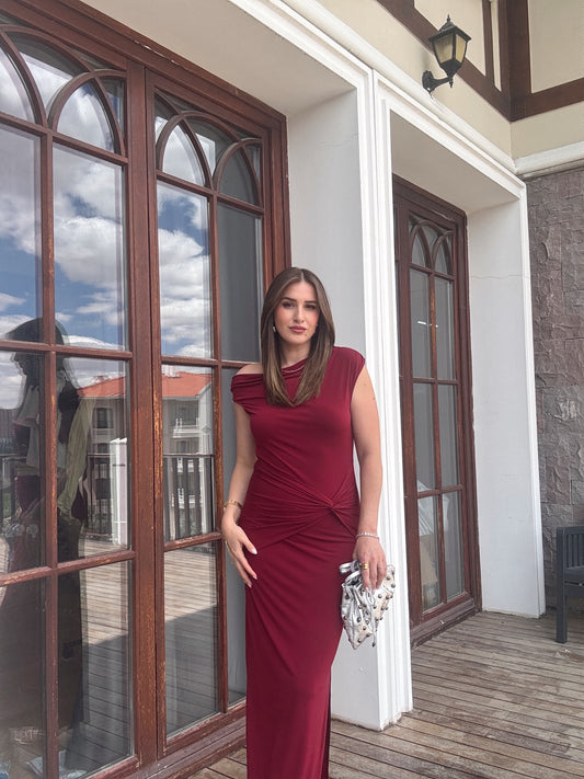 Düşük Omuz Yan Bağlama Elbise Bordo
