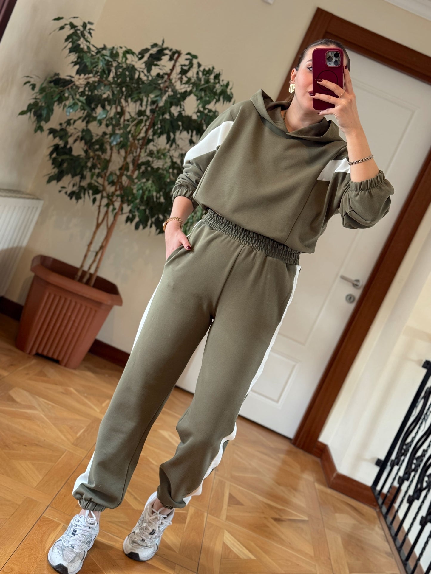 Modal Kapüşonlu Paça Lastikli Takım Yeşil