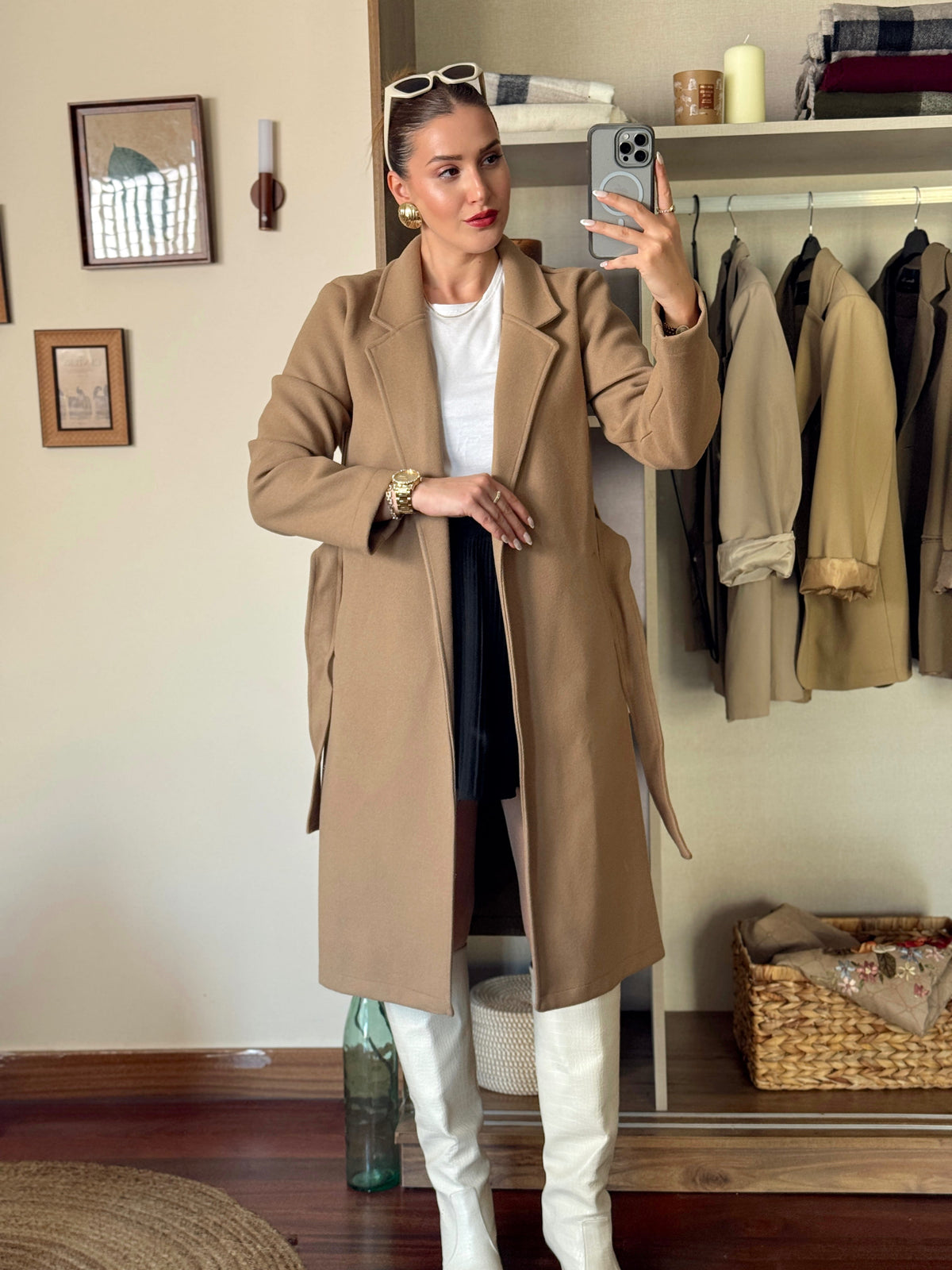 Beli kuşaklı uzun kaşe kaban Camel