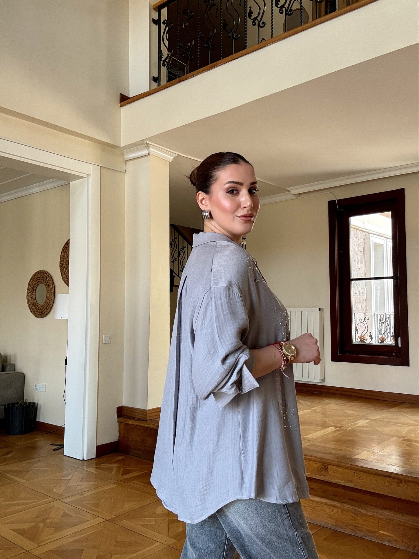 Keten kumaş taşlı oversize gömlek GRİ