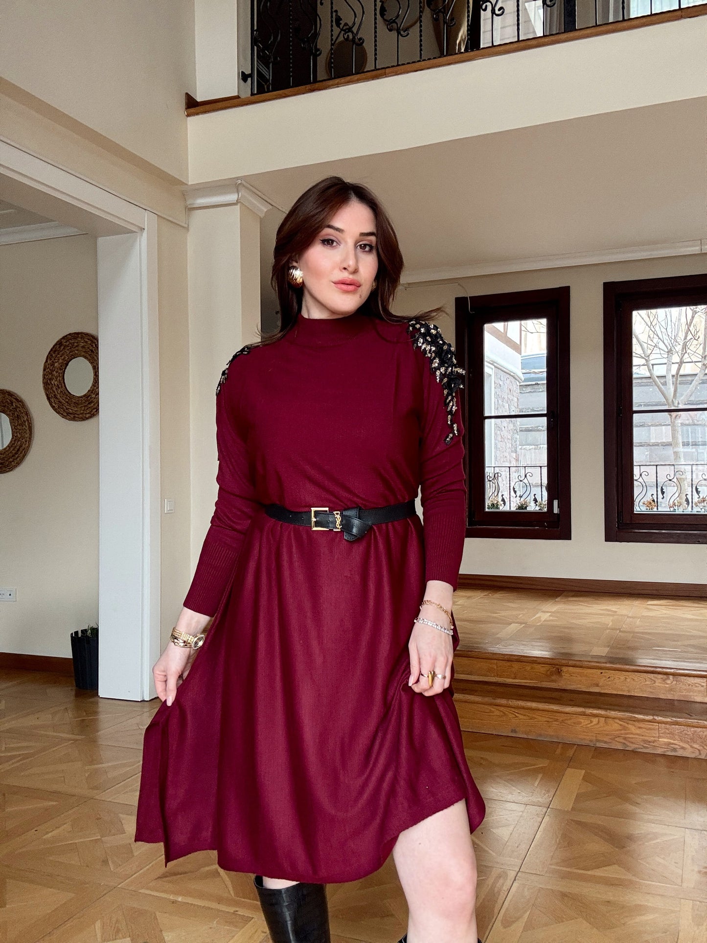 Omuz aksesuarlı tunik elbise -BORDO