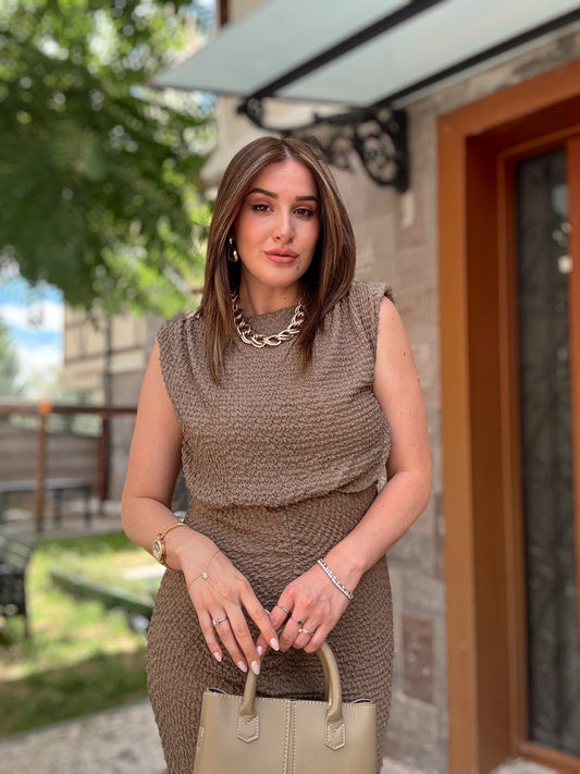 Omuz Vatka Ön Büzgü Elbise vizon