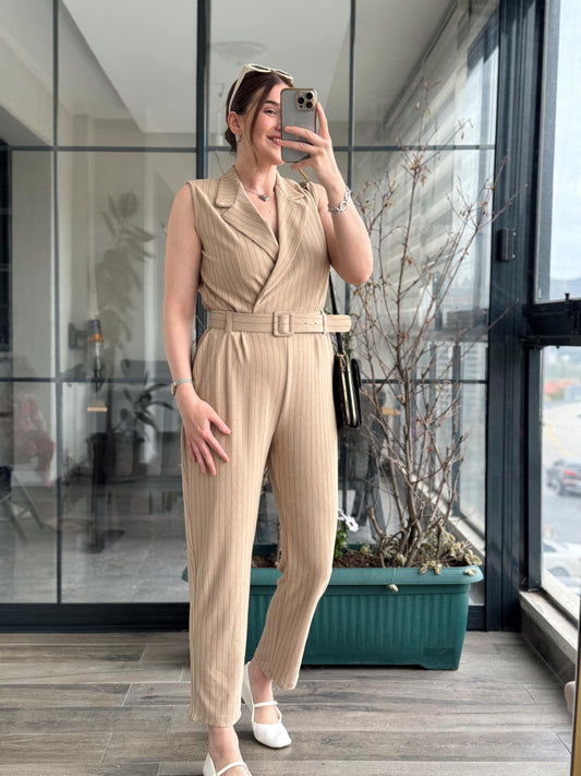 Kruvaze Yaka Çizgili Kemerli Tulum -BEJ