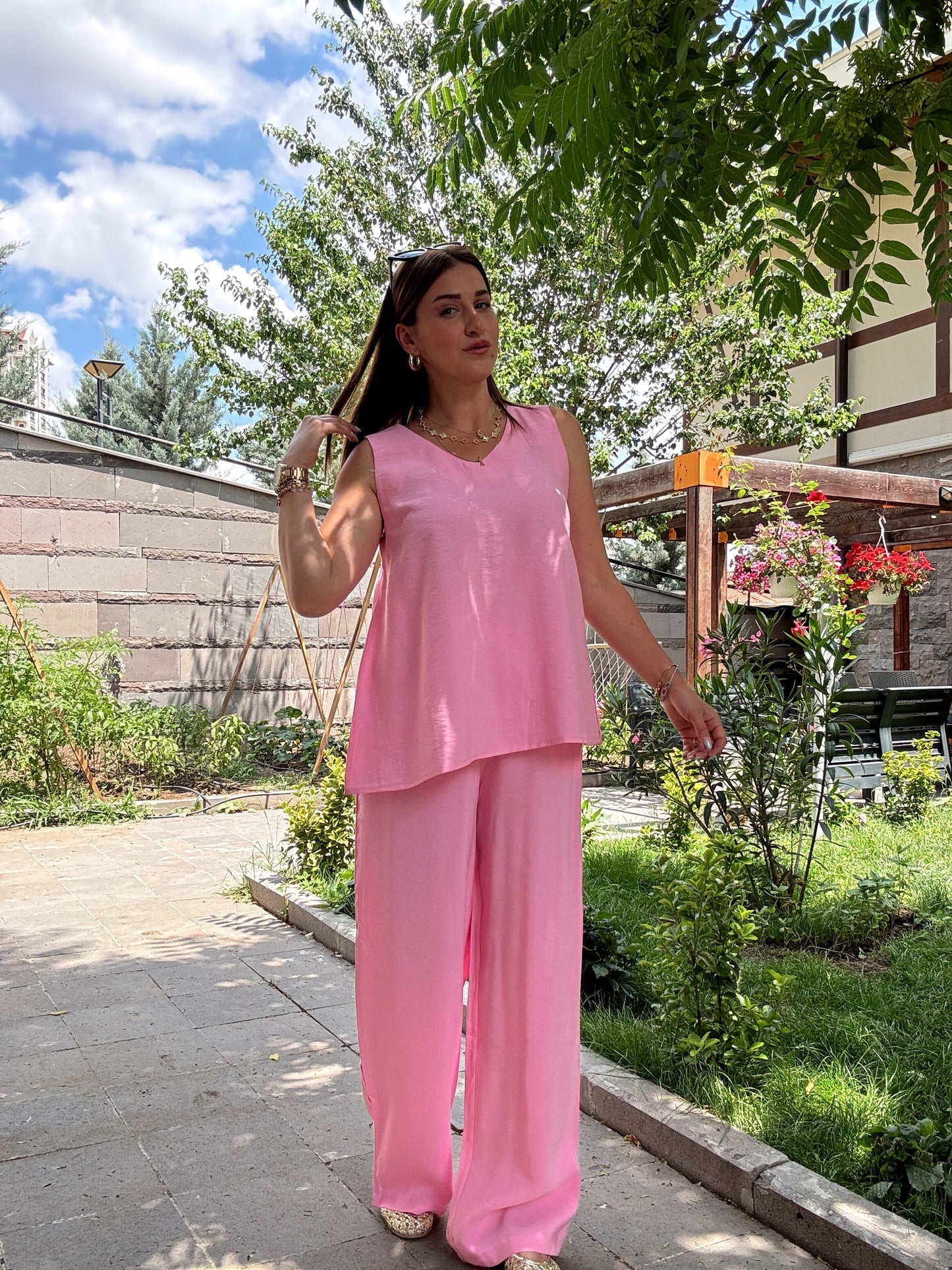 TENCEL v yaka salaş takım PEMBE