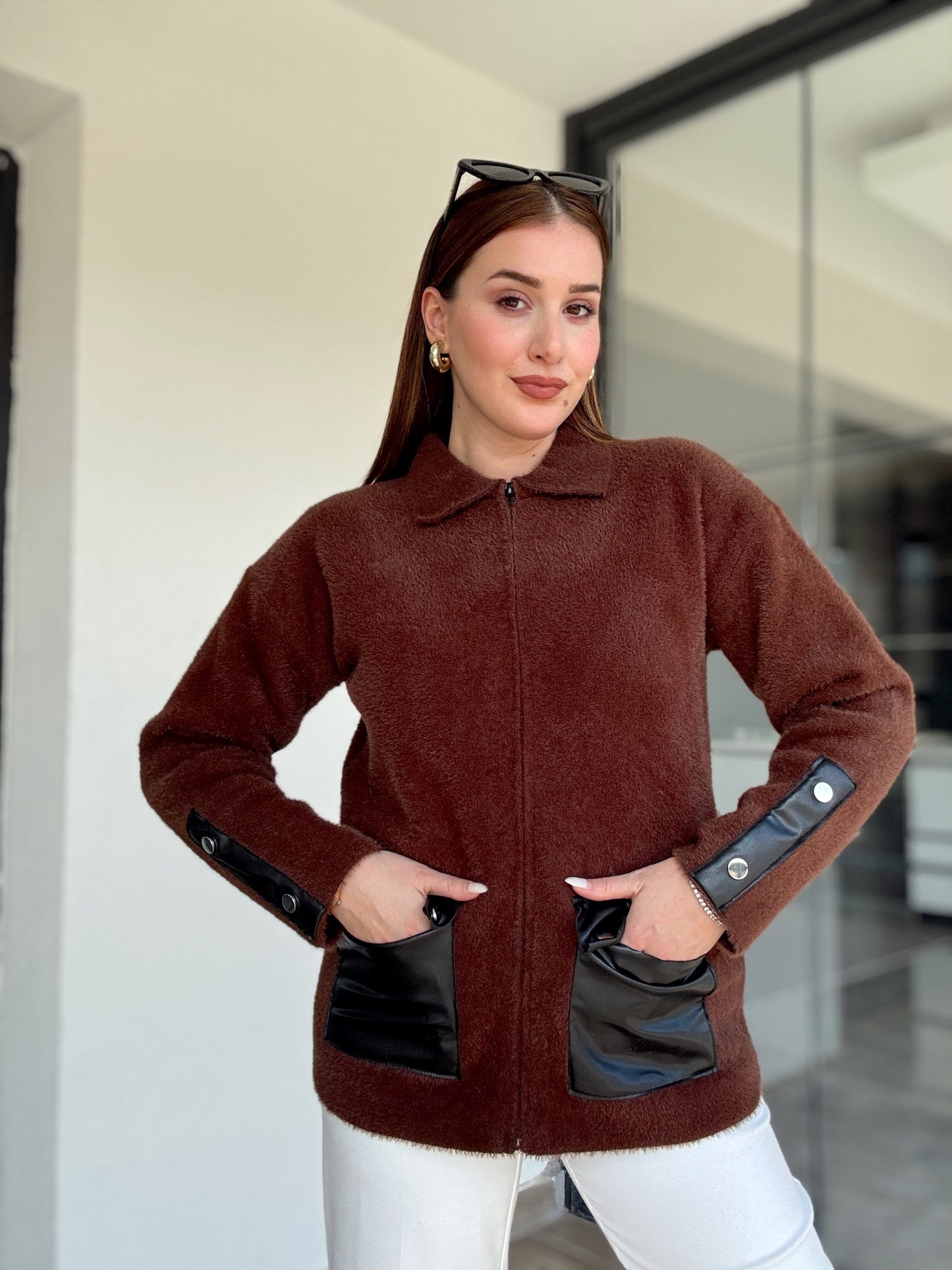 Liliyana deri cepli fermuarlı hırka-KAHVERENGİ