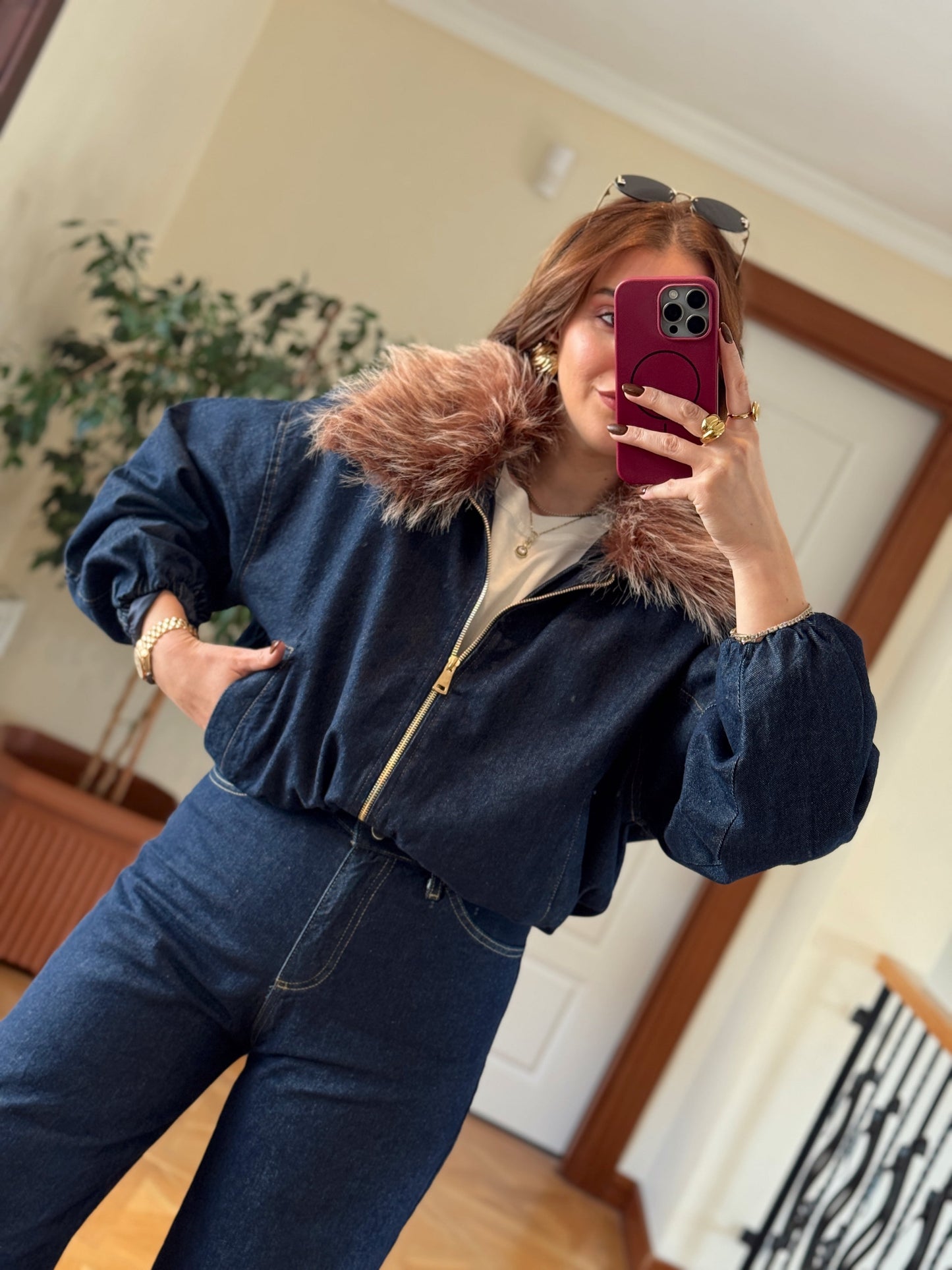 Yaka kürk detaylı jean ceket-KOYU MAVİ