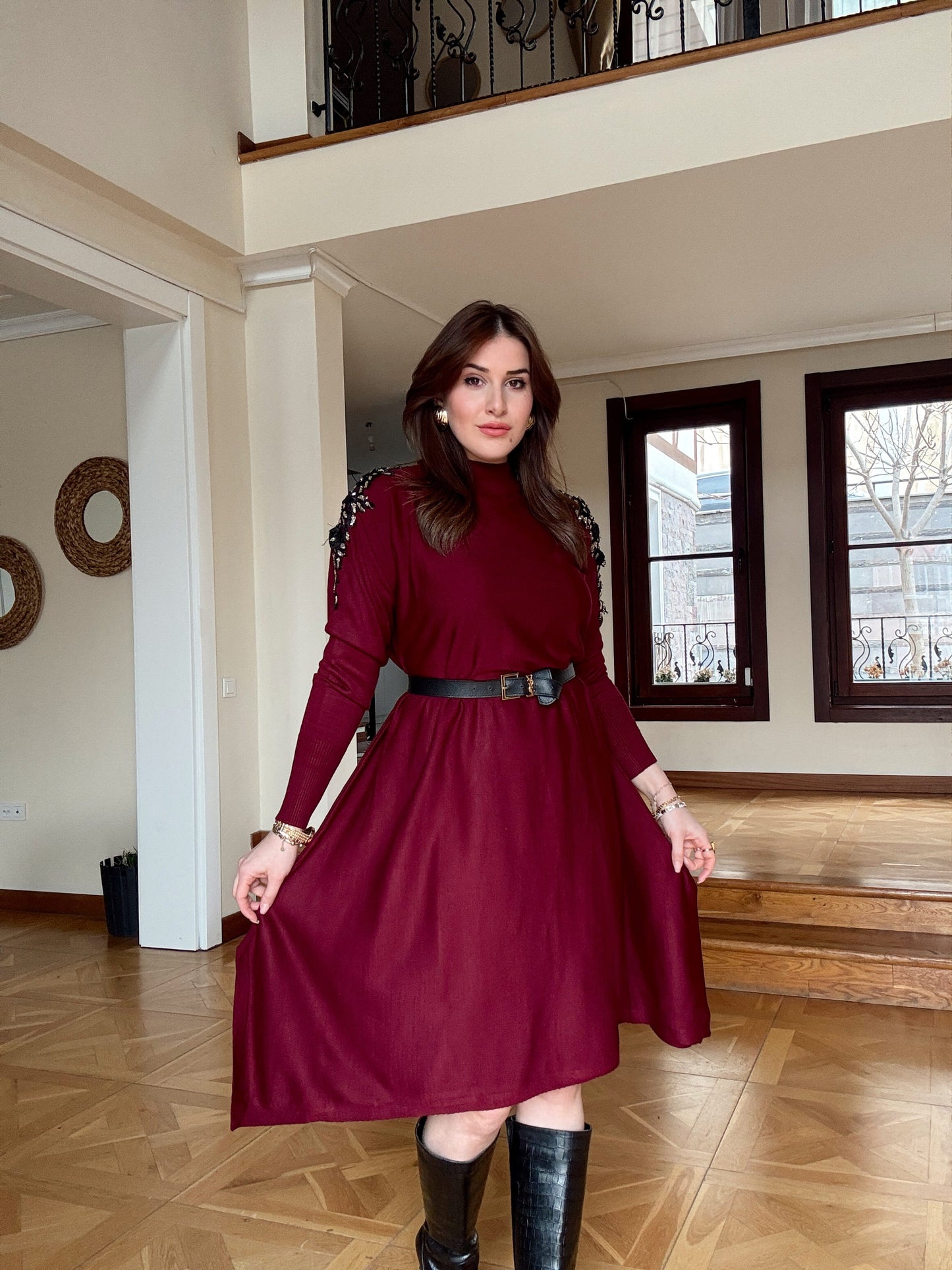 Omuz aksesuarlı tunik elbise -BORDO