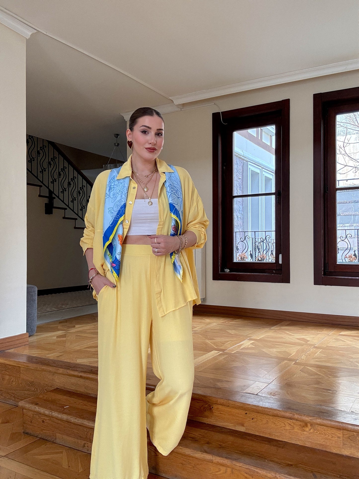 Gofre pantolonlu ikili takım Sarı