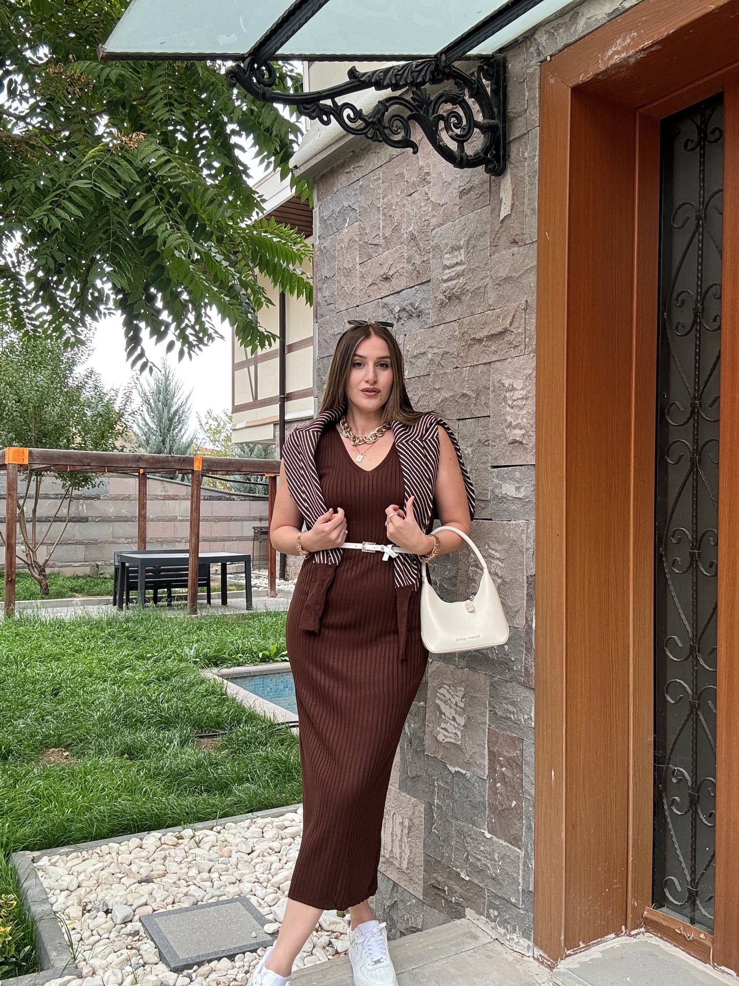 Yatay Çizgili Pikeli Jileli Takım - KAHVERENGİ