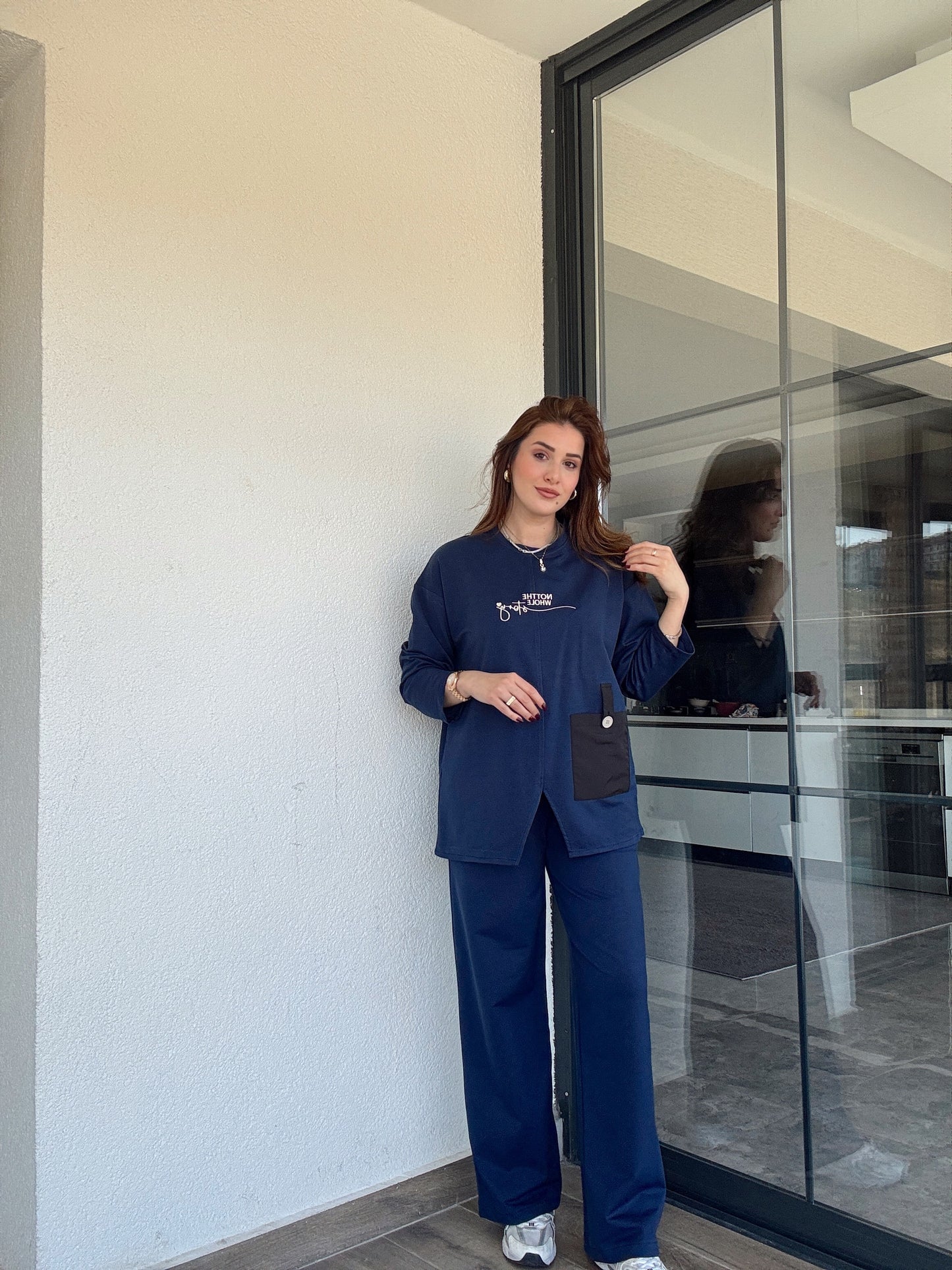 Cep detaylı nakışlı takım-LACİVERT