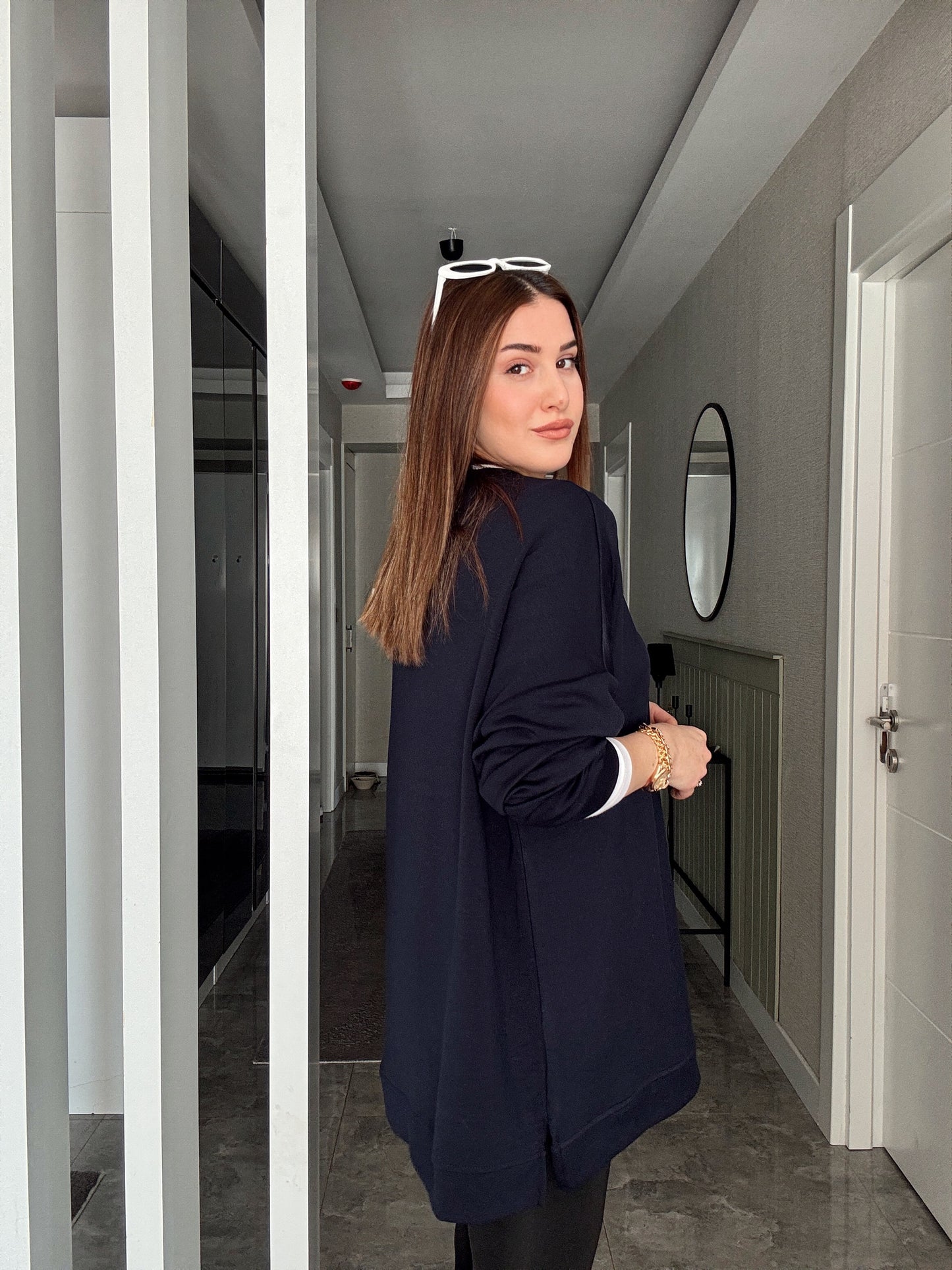 Düz Yırtmaçlı Modal Kumaş SweatShirt LACİVERT
