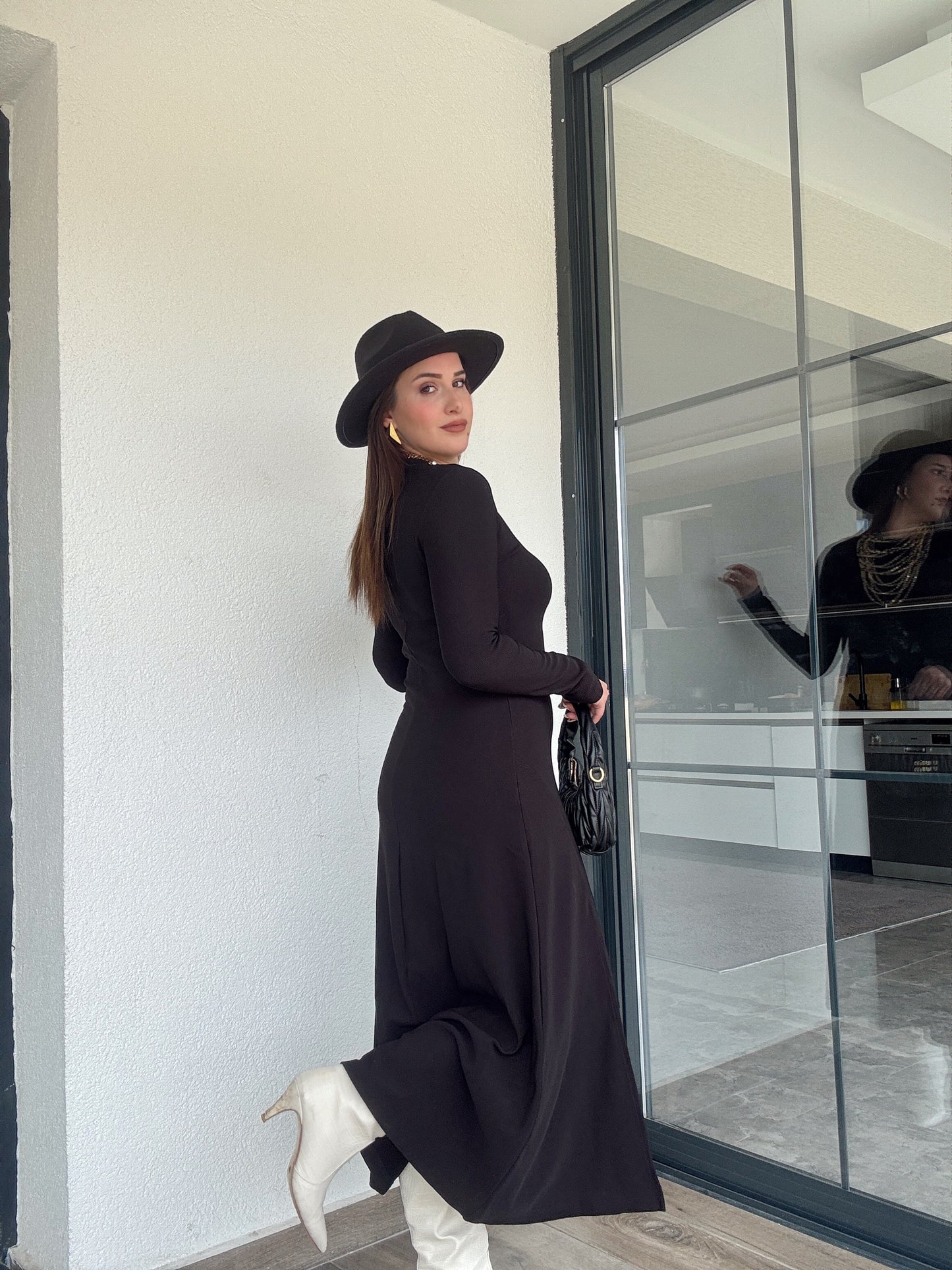 Bisiklet yaka yırtmaçlı fitilli elbise SİYAH