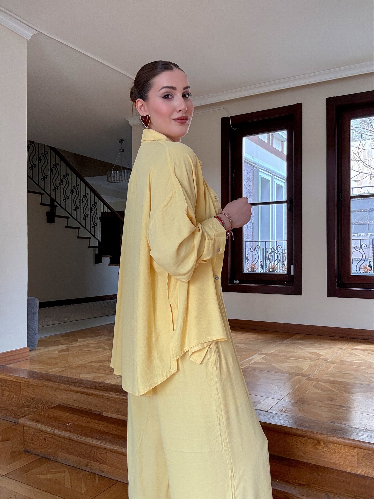 Gofre pantolonlu ikili takım Sarı