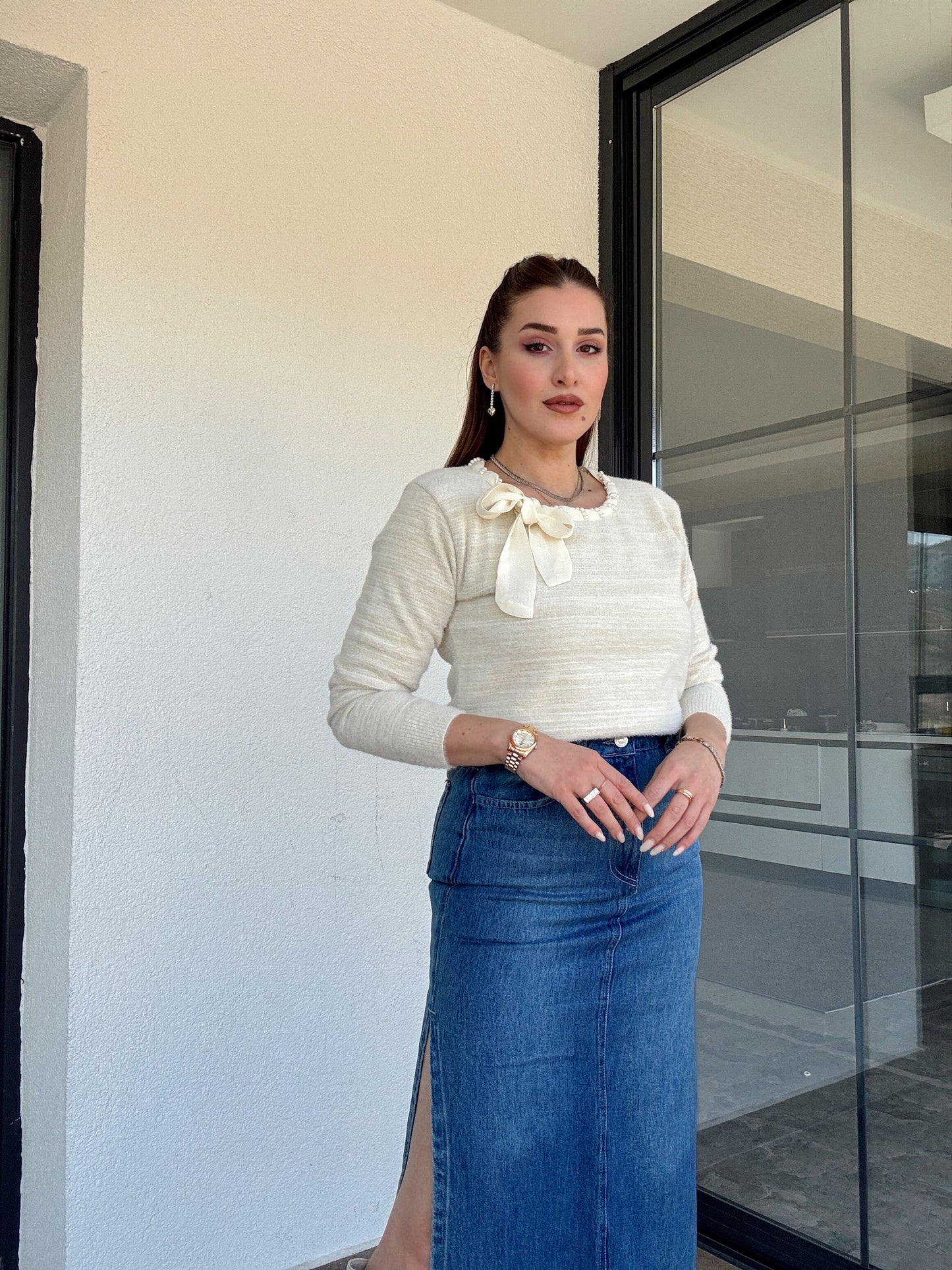 Yaka inci detaylı SİMLİ kazak BEJ