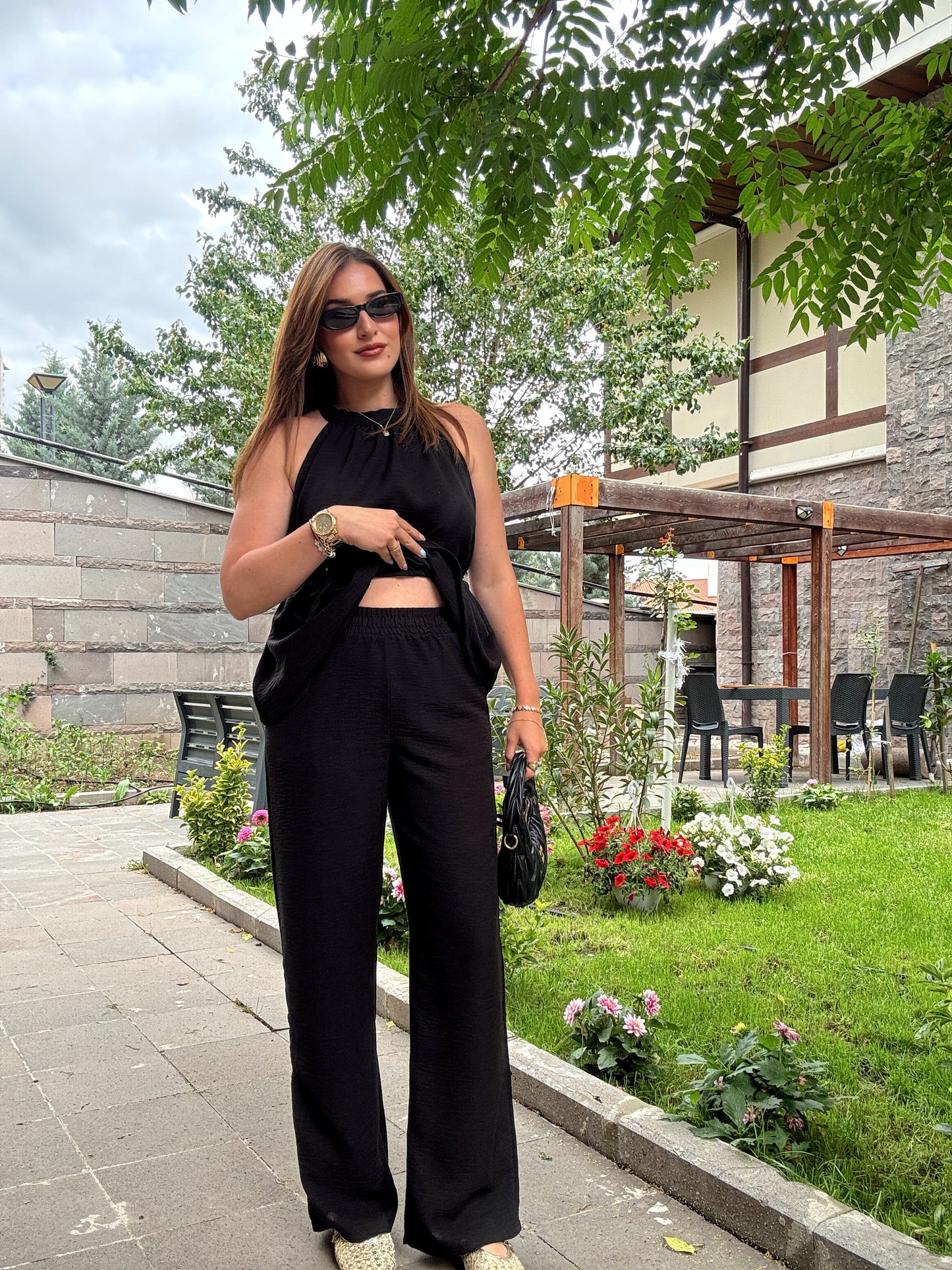 Boyun detaylı keten takım Siyah