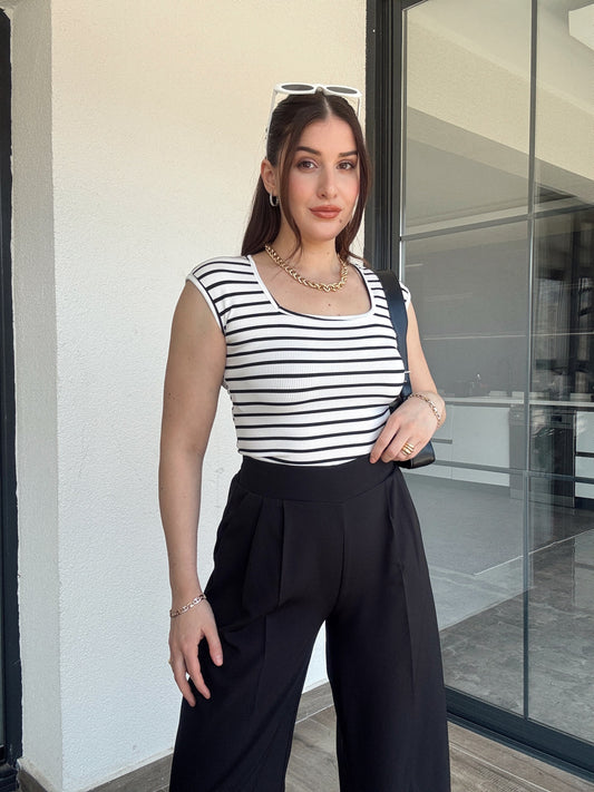 Kare Yaka Çizgili Crop - BEYAZ