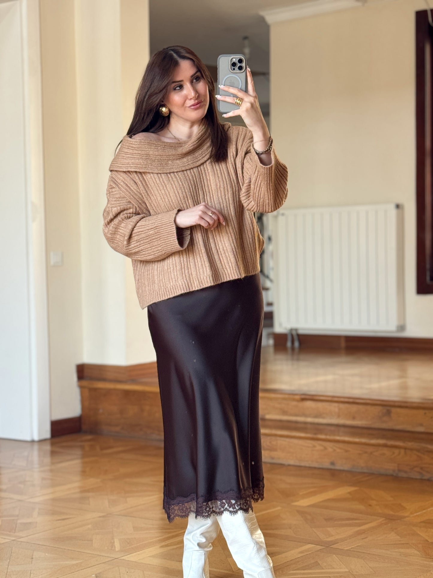 Dantelli Saten Etek-KAHVERENGİ