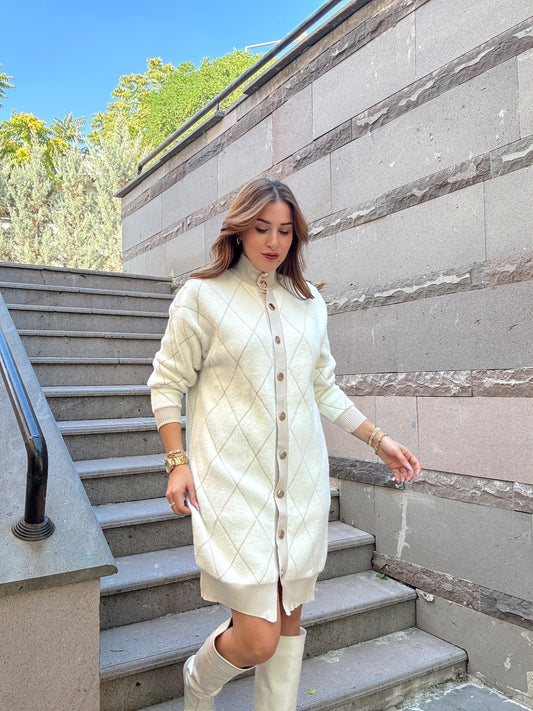 Düğmeli hakim yaka sakal kumaş hırka Ekru