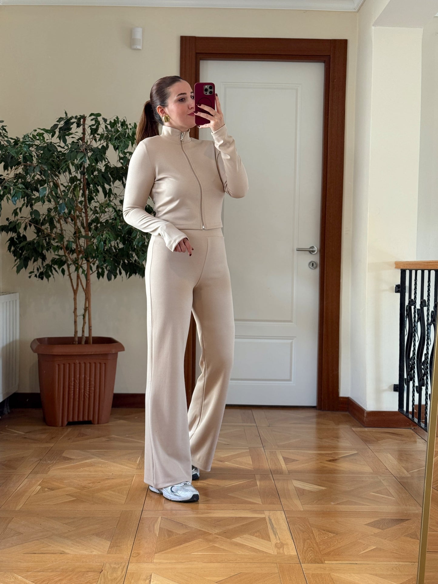 Modal Tam boy Fermuarlı Takım Bej