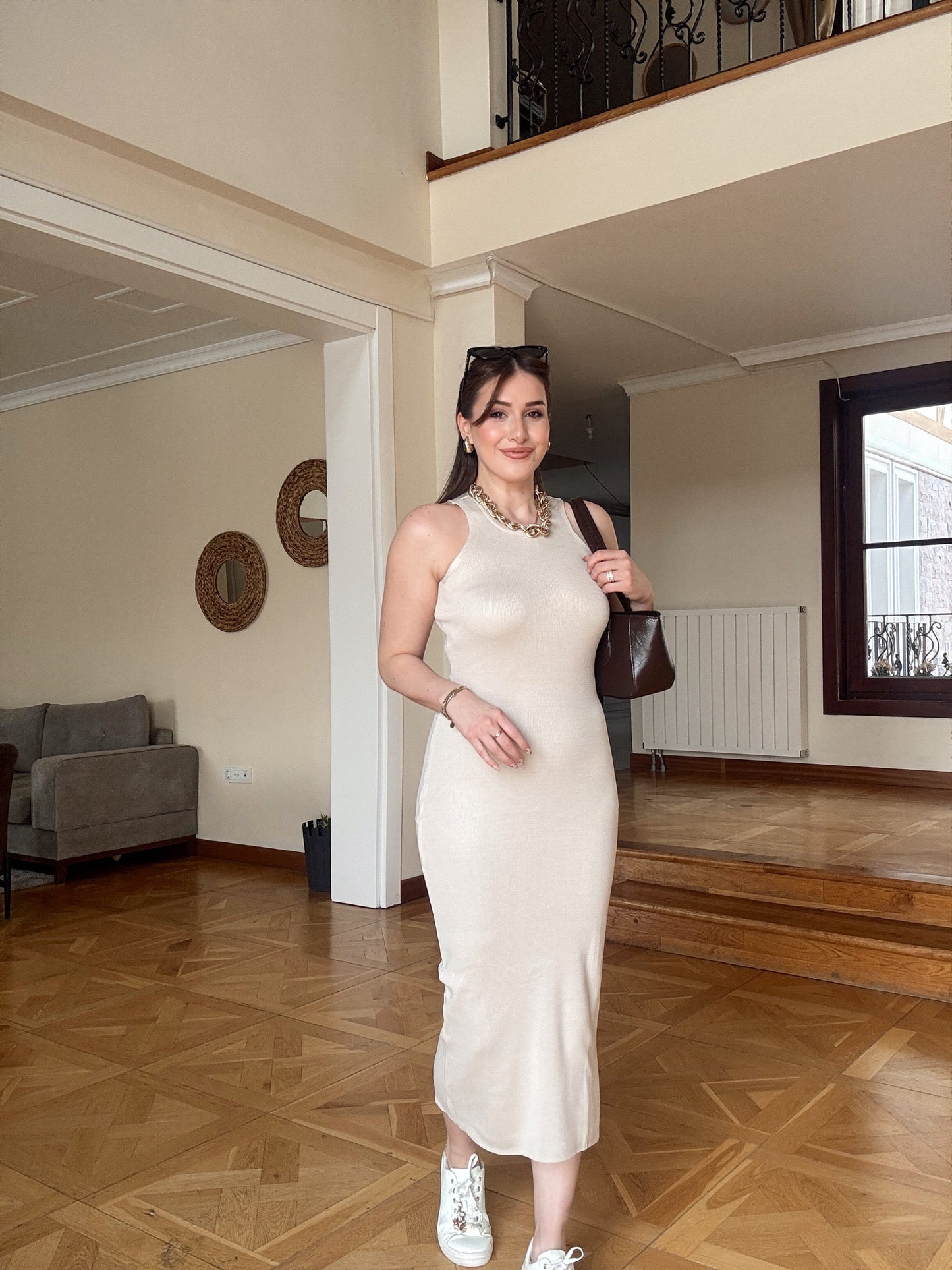 Kolsuz Triko elbise Bej