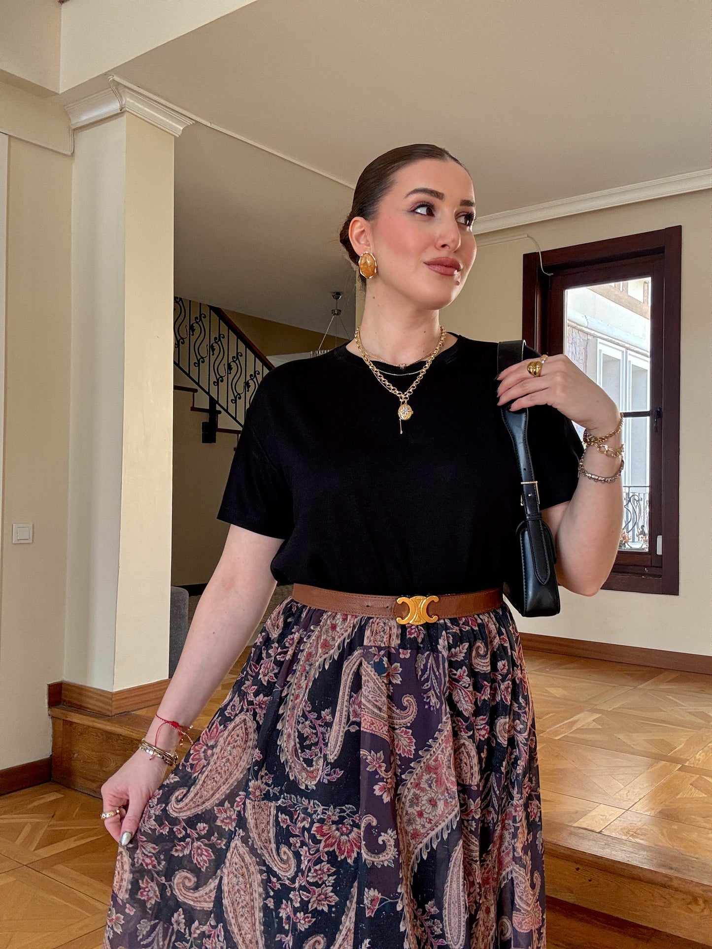 Oversize Modal Yırtmaçlı Tişört Sİyah