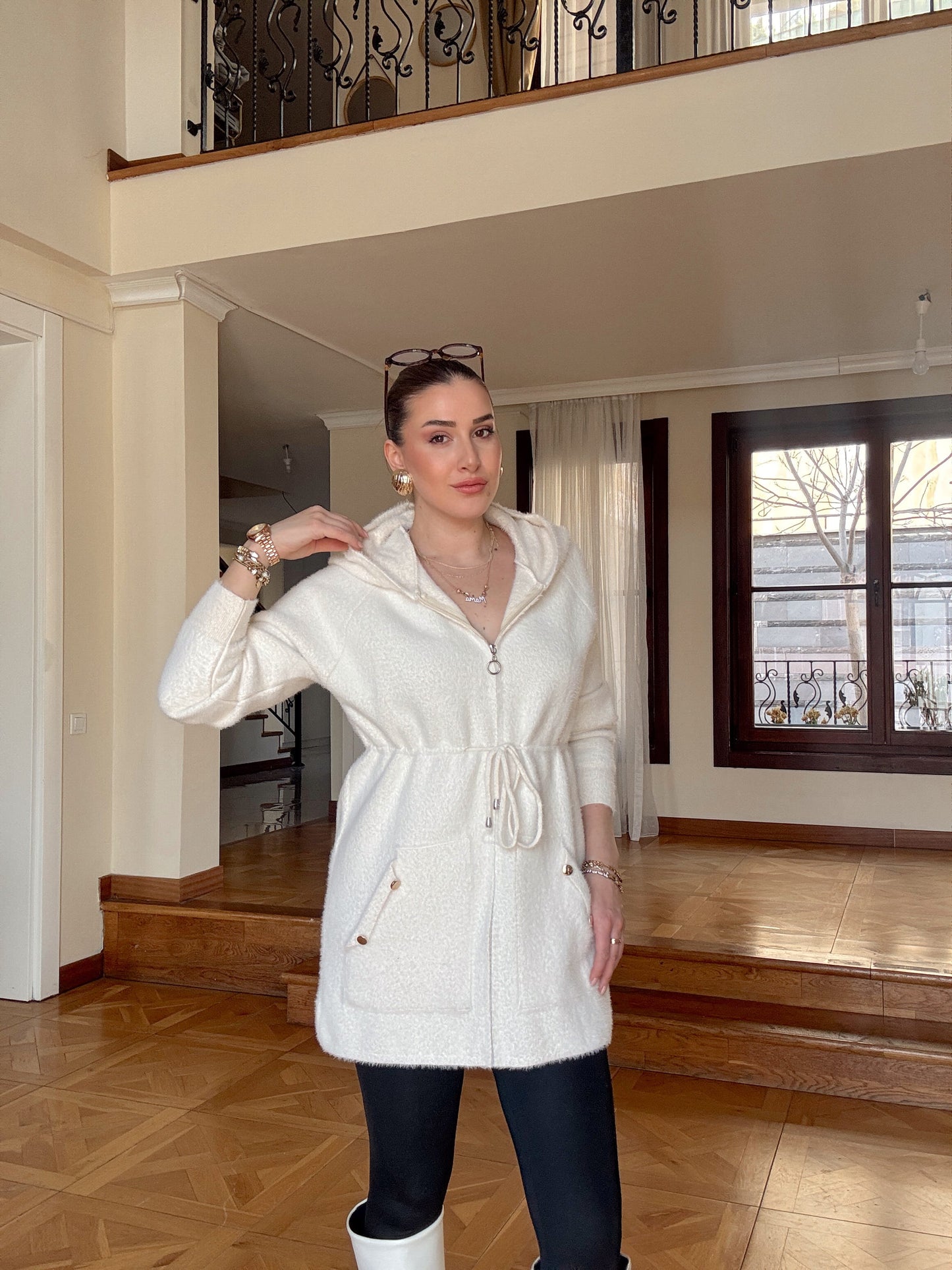 Fermuarlı kapşonlu sakal kumaş hırka-EKRU