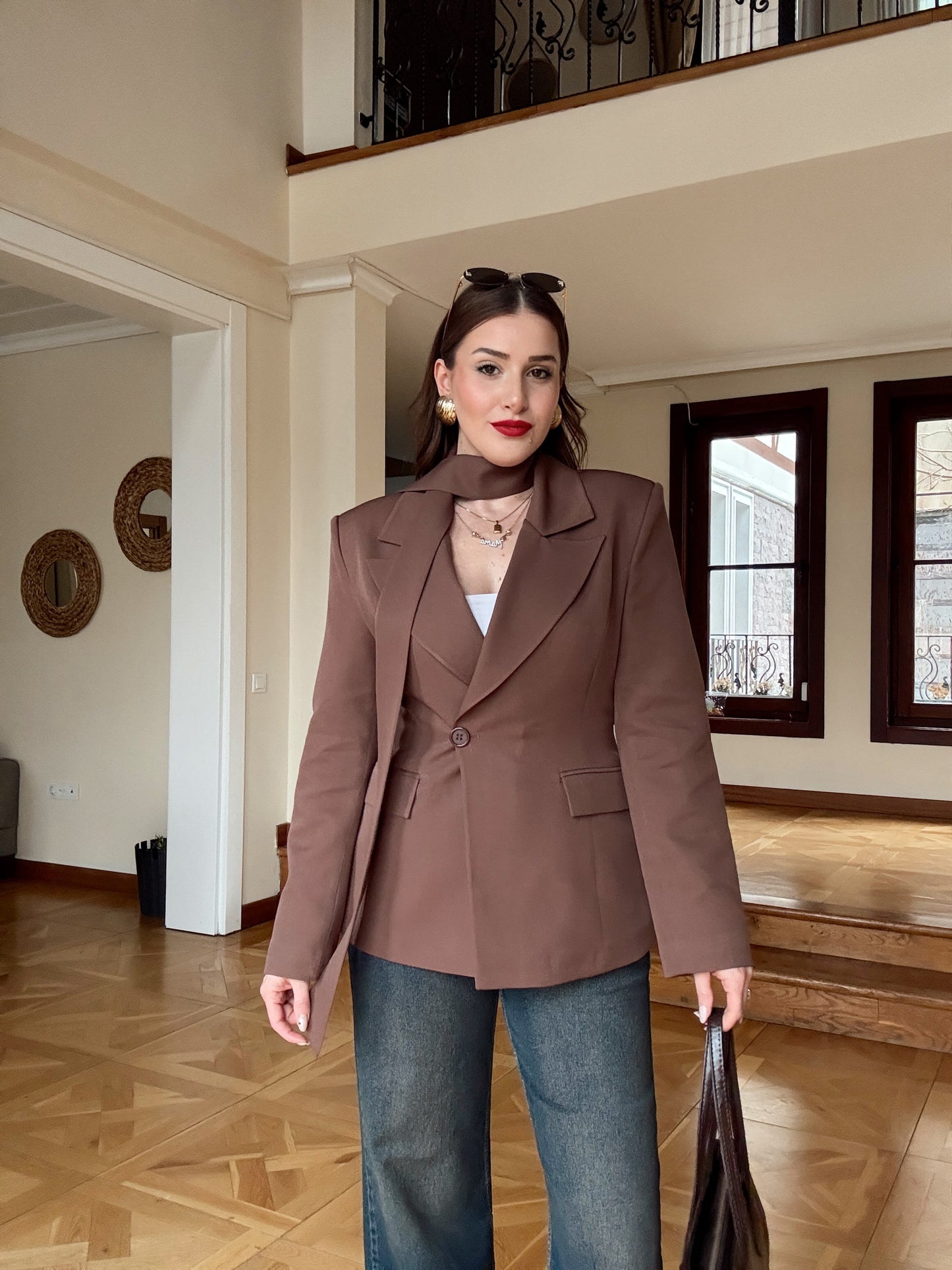 Fular Detaylı Ceket-KAHVERENGİ