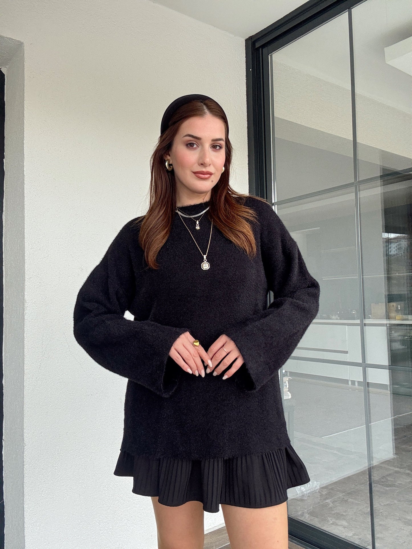 Sakallı triko kazak-SİYAH