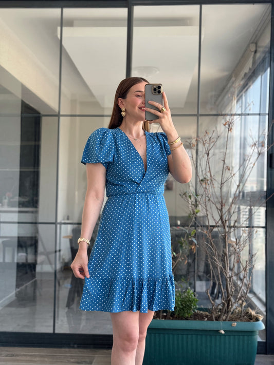 Kruvaze Yaka Puantiyeli Elbise - MAVİ