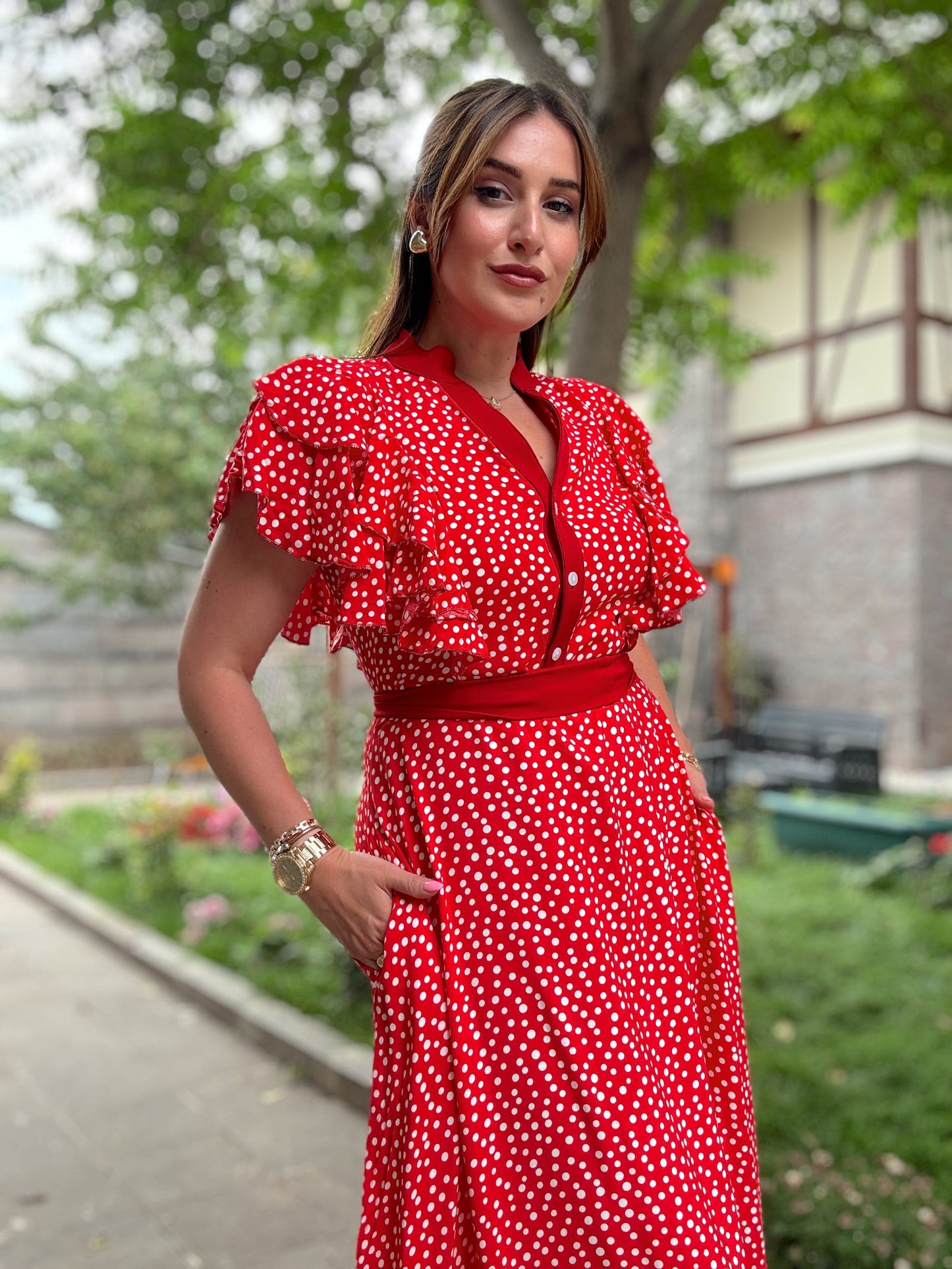 Puantiye desenli kuşaklı elbise Kırmızı