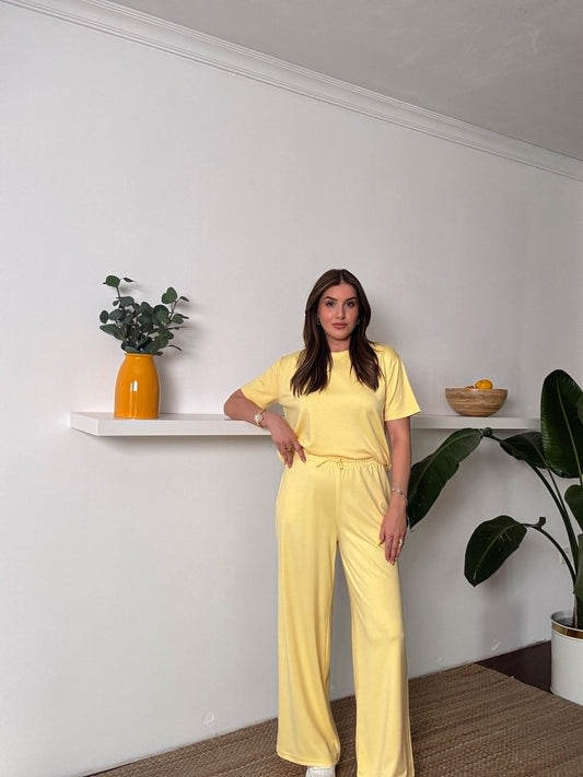 Klasik Modal Kumaş İkili Takım Sarı