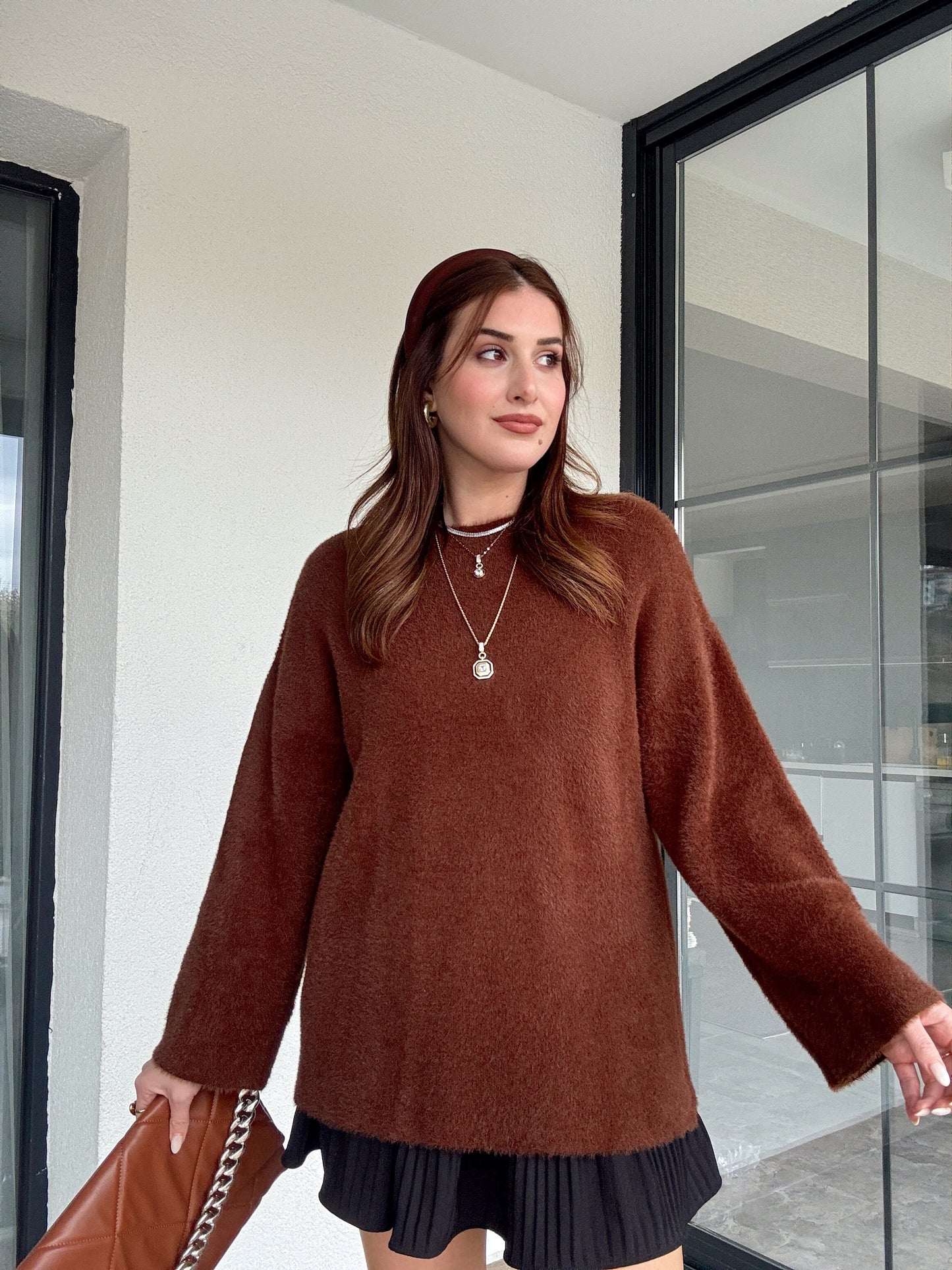 Sakallı triko kazak-KAHVERENGİ