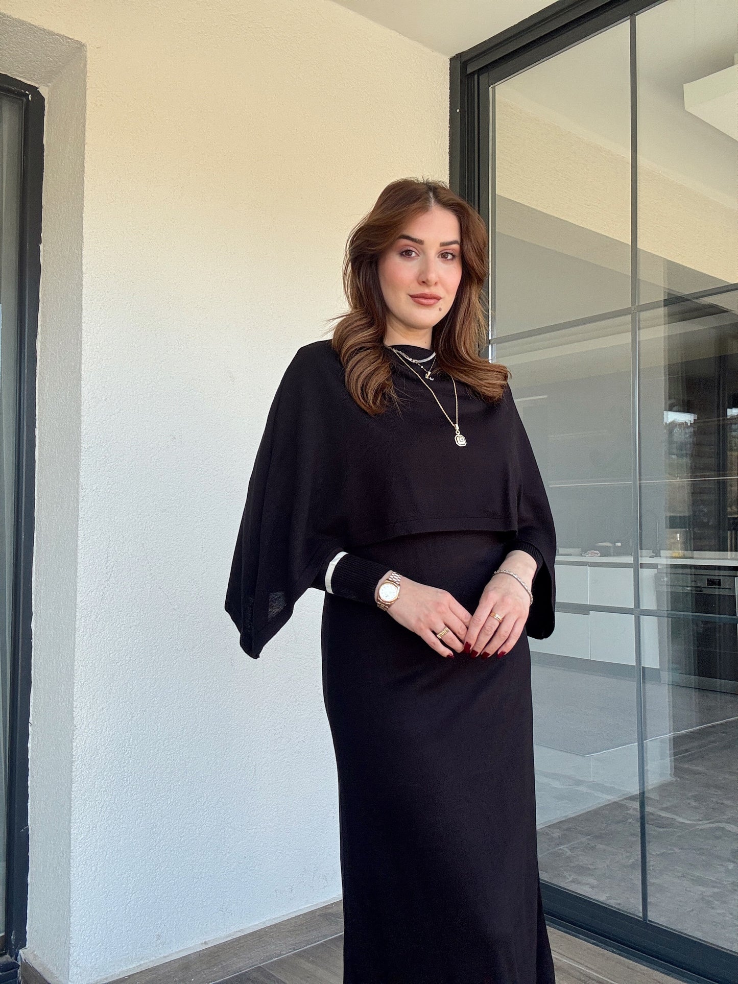 Çizgili pelerinli elbise-SİYAH