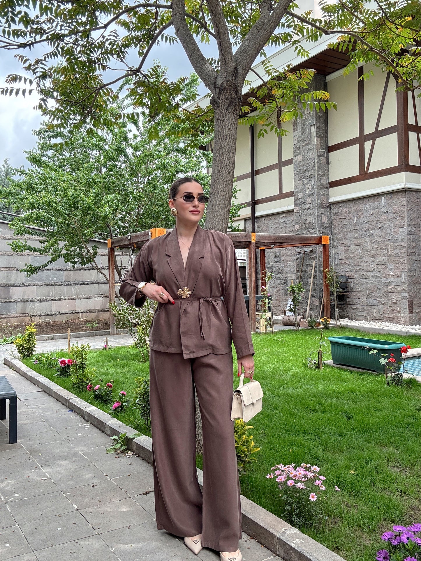 Gross Broşlu İkili Takım Kahve